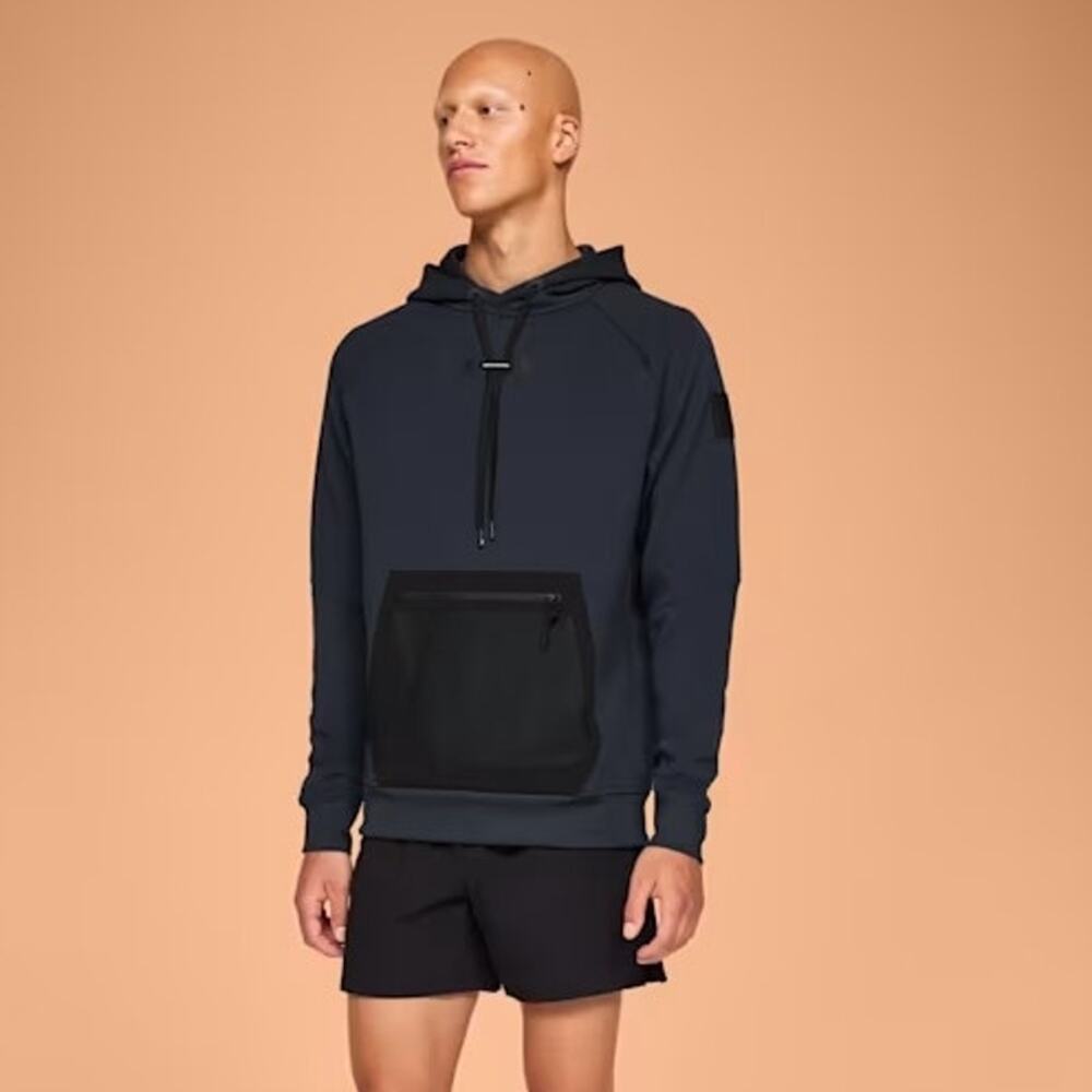 On Men's Drawstring Pullover Hoodie Long Sleeve Navy Blue Size Medium NWT